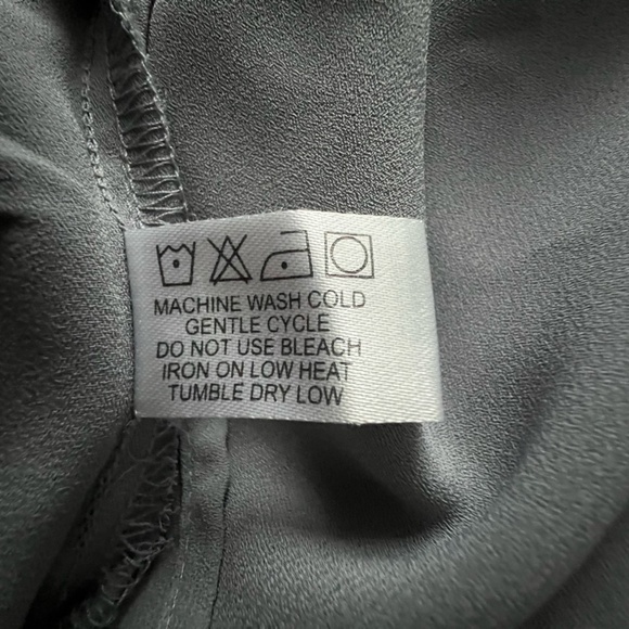 Violet + Claire - Grey Long Sleeve Button up Blouse / Shirt - Picture 12 of 12